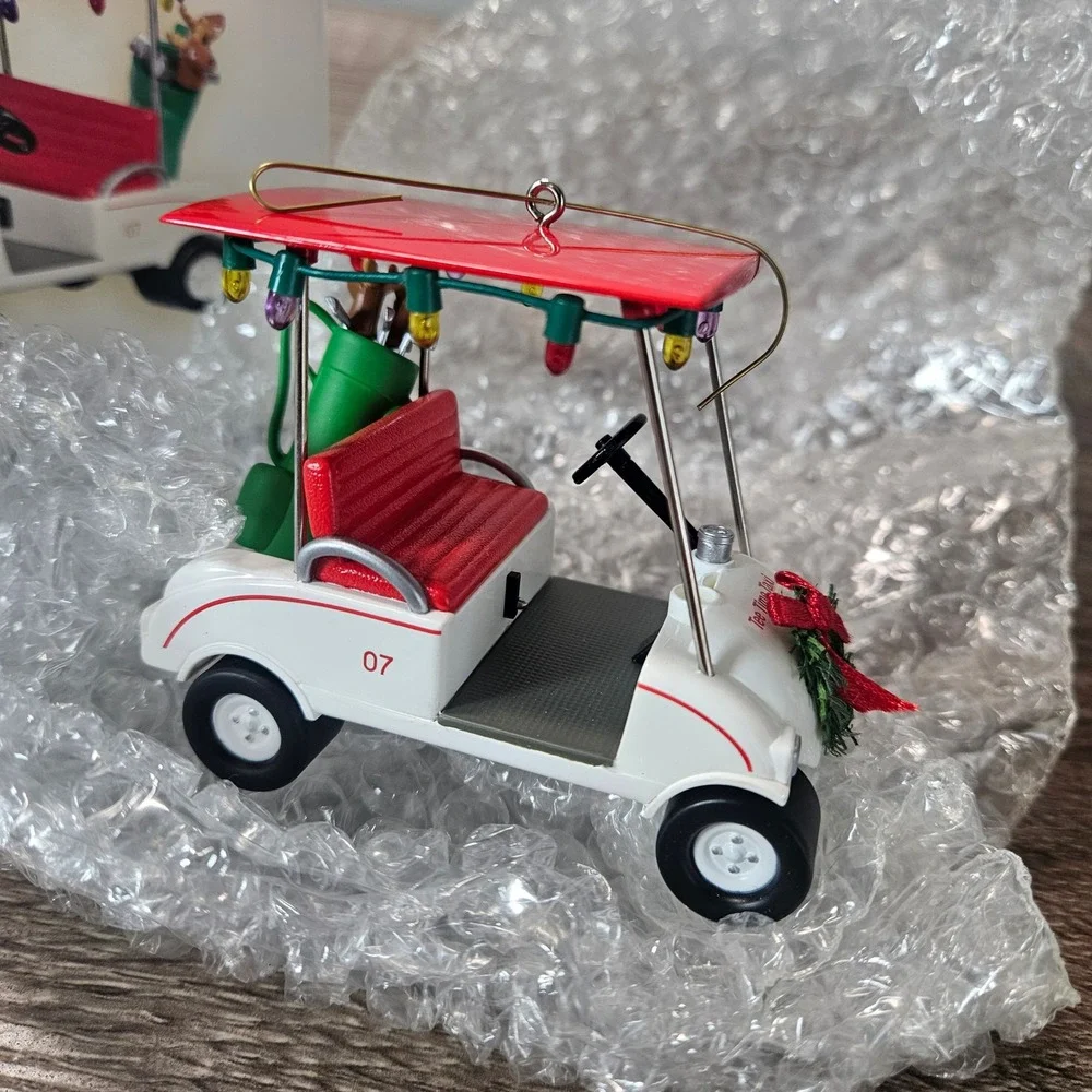 Hallmark Keepsake 2007 Tee Time Taxi Golf Cart Christmas Ornament Metal QXG2087